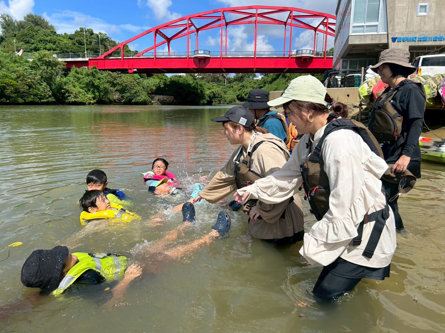 LINE_ALBUM_20250816 水辺_250819_13 LINE_ALBUM_20250816 水辺_250819_13